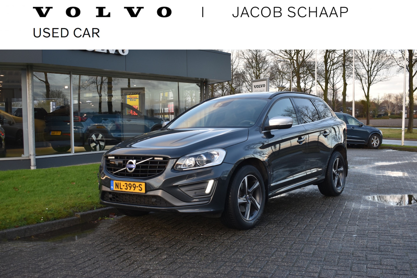 Volvo XC60 - D4 190PK AWD Automaat R-Design | Standkachel | 5-Cilinder | ACC | Blis | Leder | 18"LMV | - AutoWereld.nl