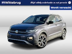 Volkswagen T-Cross - 1.0 TSI Style DSG Automaat Navigatie / Parkeersensoren / LED verlichting / App-connect