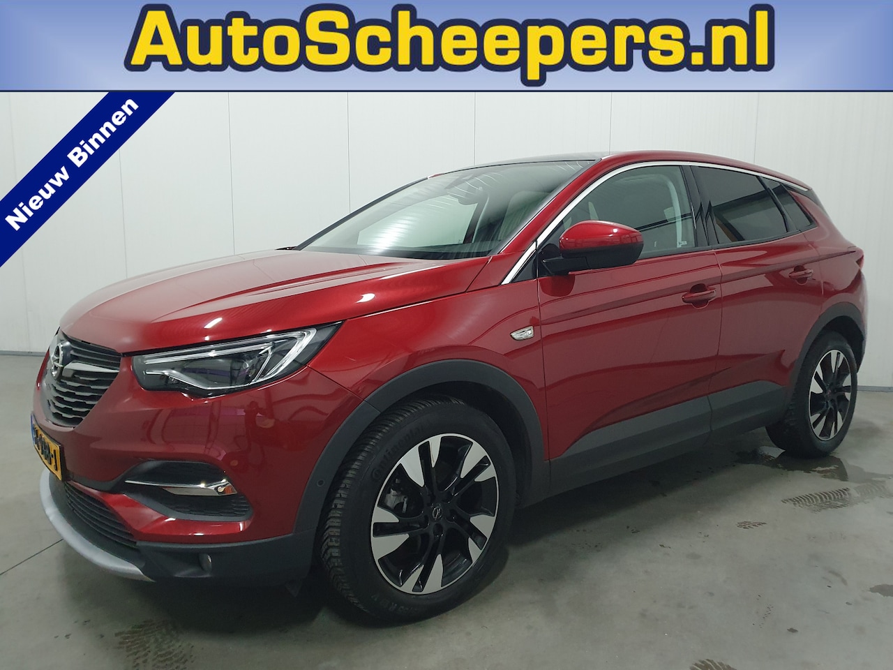 Opel Grandland X - 1.2 Turbo Innovation PANO/LED/NAVI/LEDER/AIRCO/LMV - AutoWereld.nl