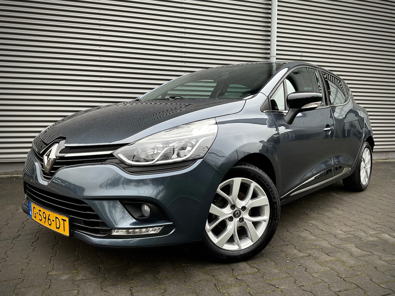 Renault Clio - TCe 90 Energy Authentique - AutoWereld.nl