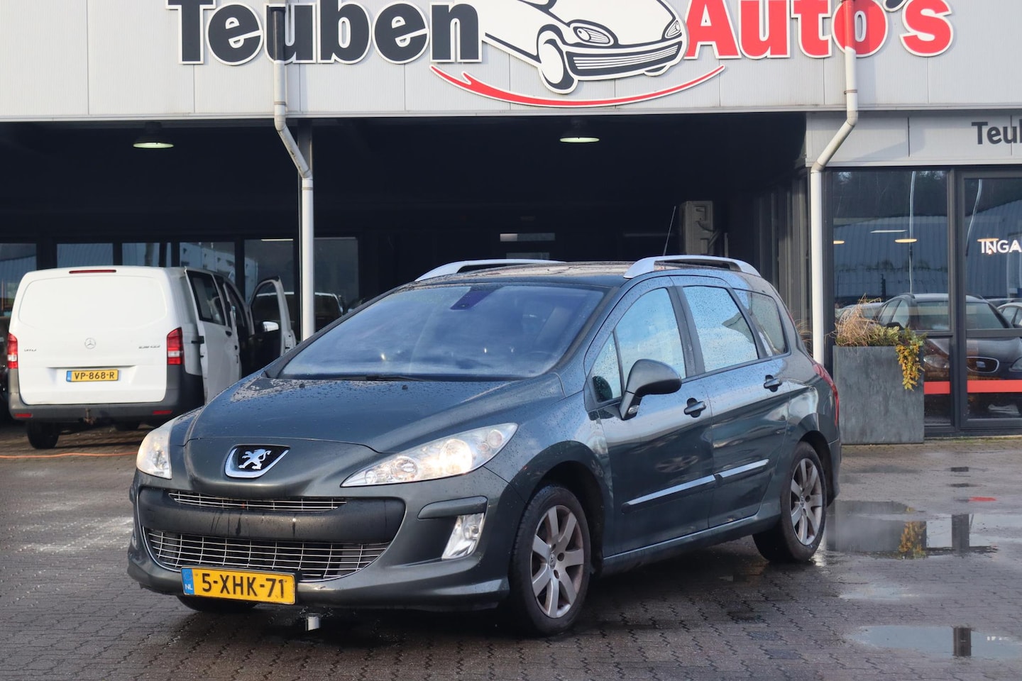 Peugeot 308 SW - 1.6 e-HDi Blue Lease Executive Panormadak, Climate control, Cruise control, Trekhaak - AutoWereld.nl