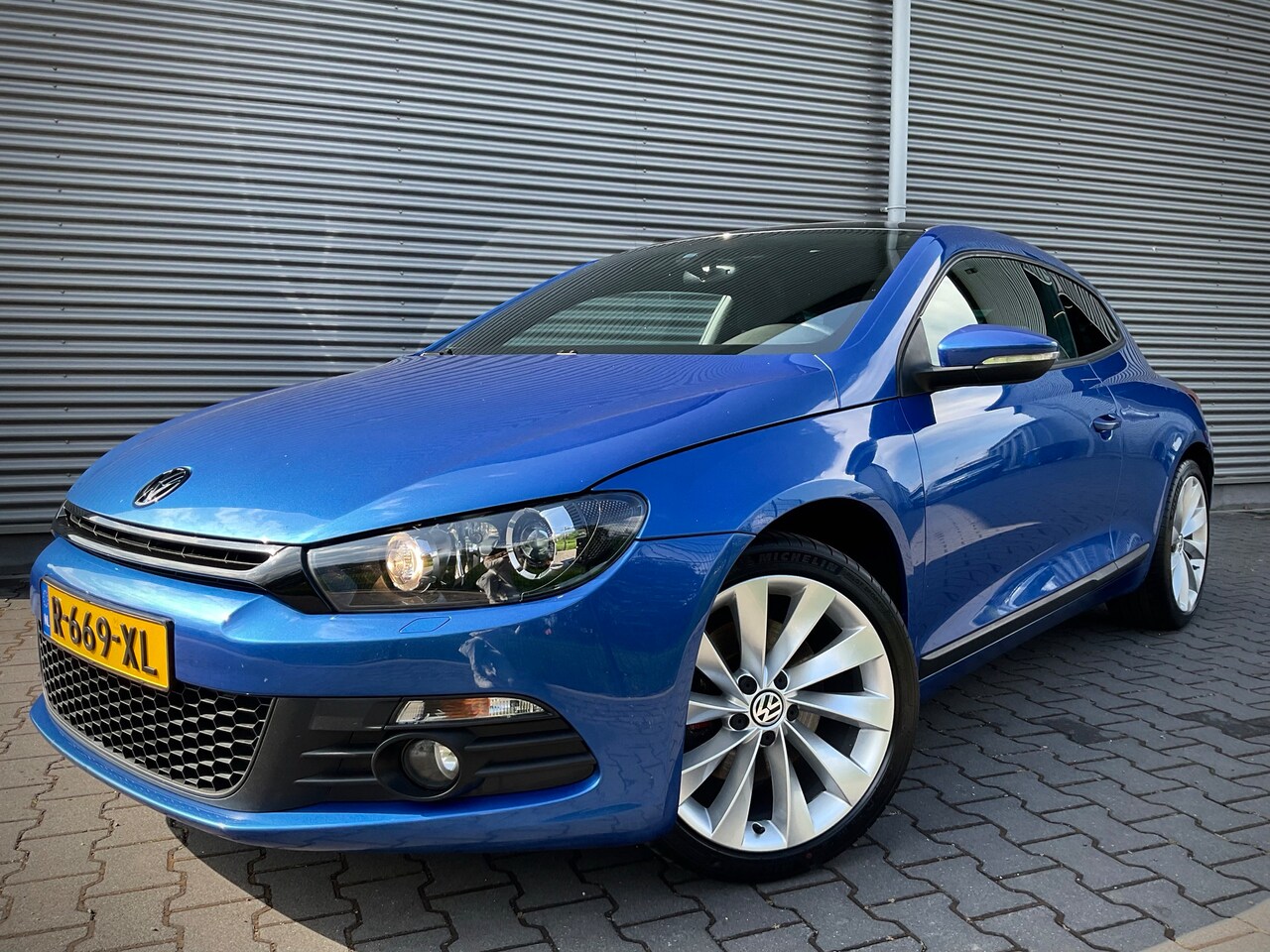 Volkswagen Scirocco - 1.4 TSI 160pk Automaat Highline Plus Heeft revisie van Motor en DSG gehad - AutoWereld.nl