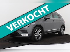 Volkswagen Tiguan - 1.4 TSI Comfortline | Uitklap Trekhaak | Org NL | Dealer Ond. | Digital Cockpit | Navigati