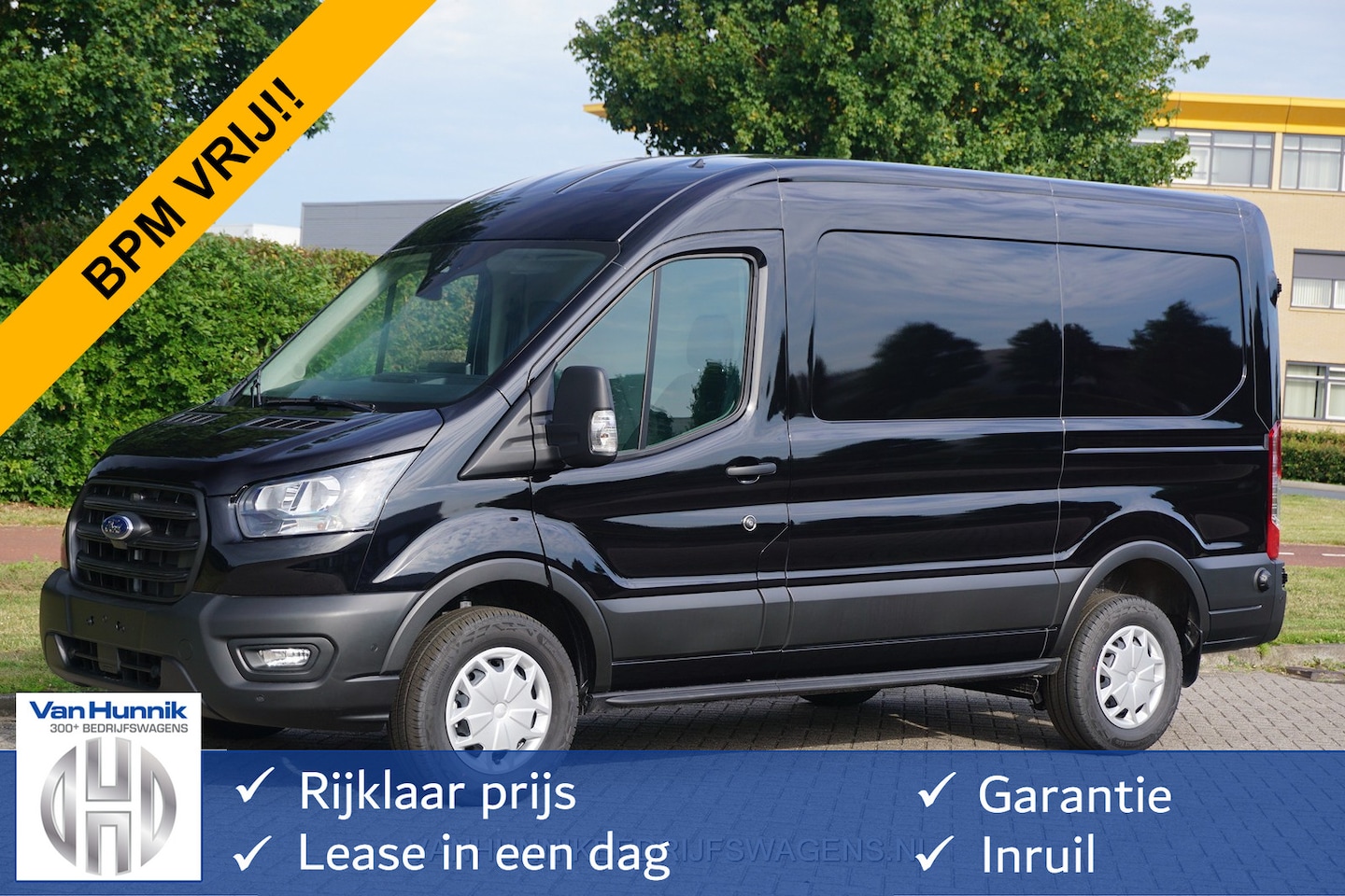 Ford Transit - 350M 130PK L2H2 BPM VRIJ!! Clima, 12" Sync 4 met Navi, Trekhaak!! NR. 328 - AutoWereld.nl