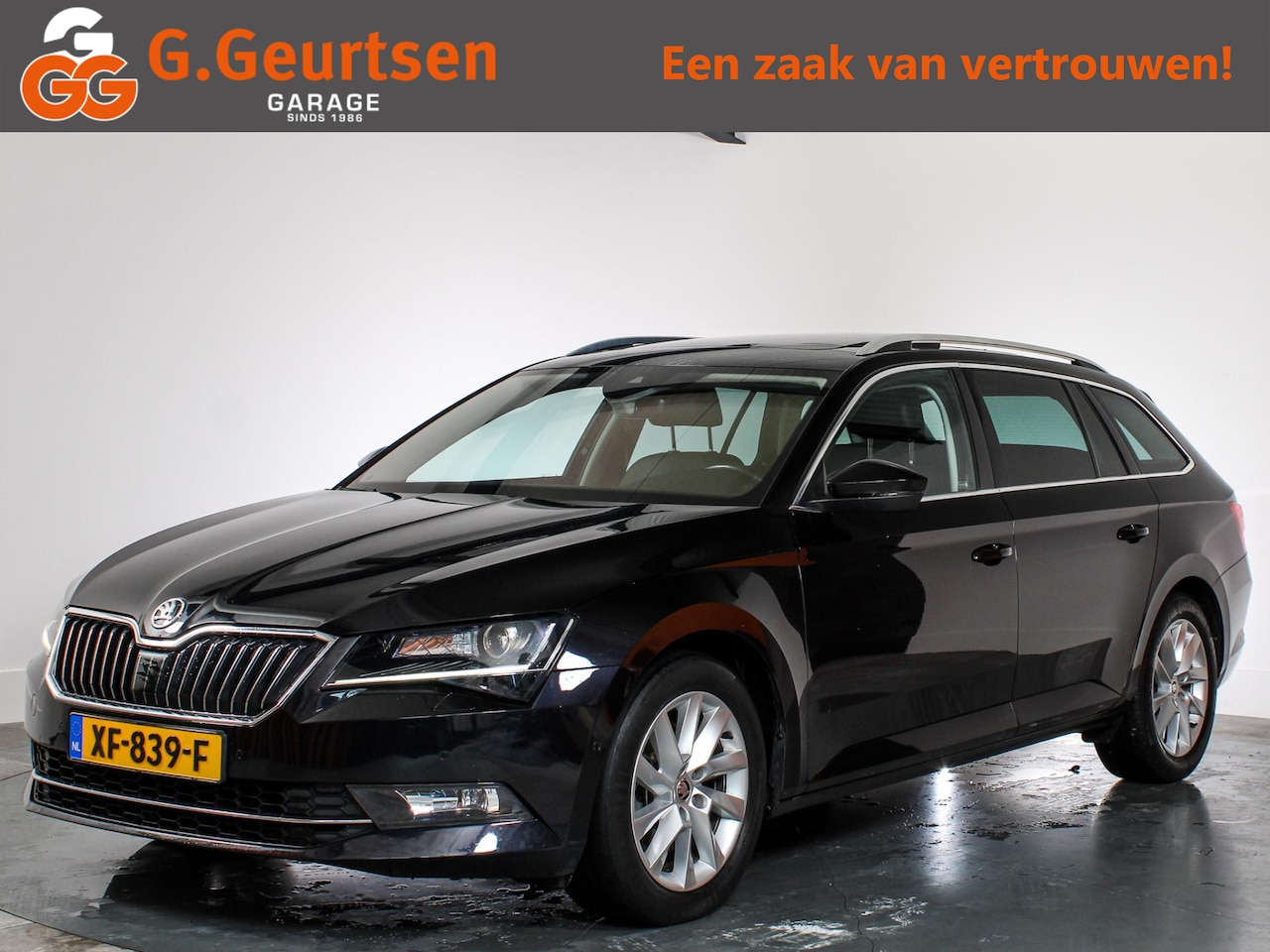 Skoda Superb Combi - 1.5 TSI ACT Style Business 1.5 TSI ACT Style Business, Panoramadak, Lederen Bekleding, Navigatie, Memory, CANTON Audi - AutoWereld.nl