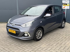 Hyundai i10 - 1.0i i-Motion / 5 Deurs / Airco / Led / Facelift