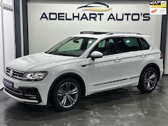 Volkswagen Tiguan - 1.5 TSI 2 X R Line Highline / Panorama dak / Automaat / Cruise control / Climate control /