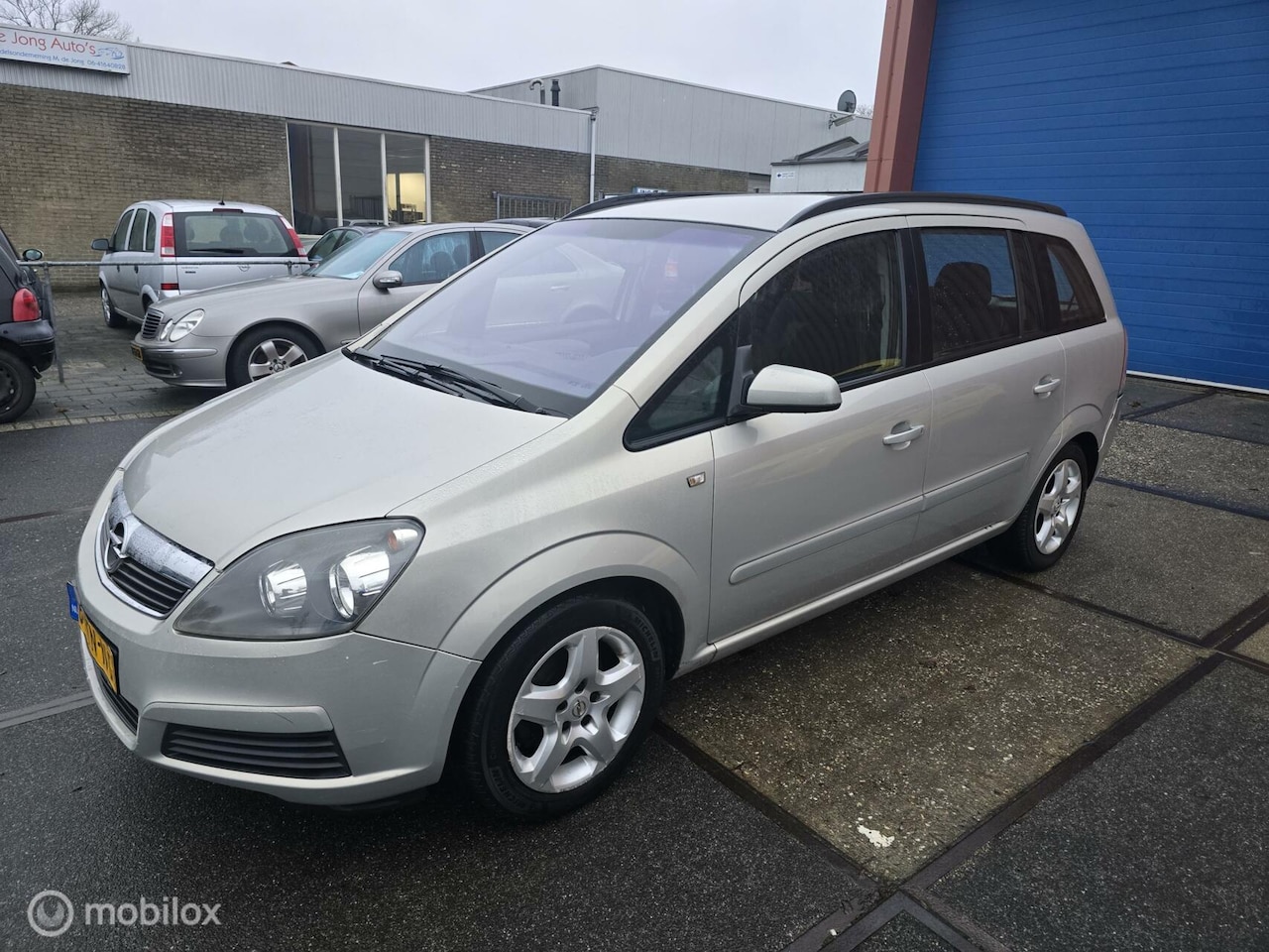 Opel Zafira - 1.8 Executive APK / 7Pers / Airco / Navi / Crui - AutoWereld.nl