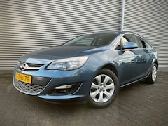 Opel Astra Sports Tourer - Sport Astra Tourer 1.4 Turbo 120pk S/S Sport