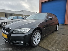 BMW 3-serie Touring - 318i Business Line Automaat