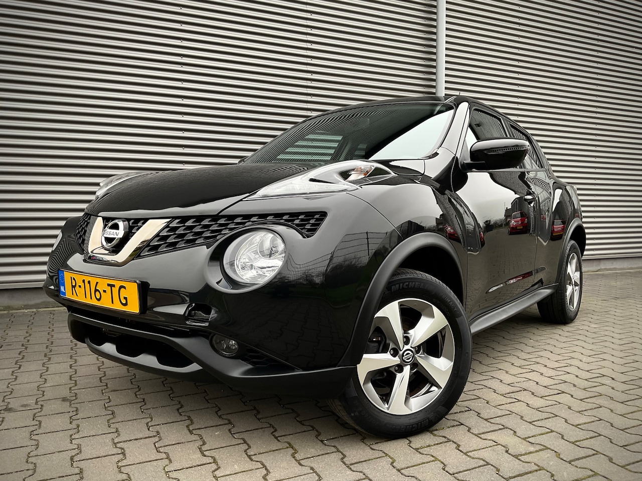 Nissan Juke - 1.6 Acenta AUTOMAAT - AutoWereld.nl