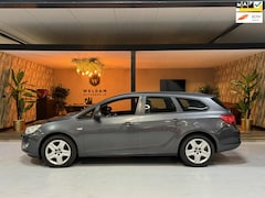 Opel Astra Sports Tourer - 1.4 Edition Nieuwe APK Cruise Clima Rijklaar