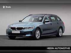 BMW 3-serie Touring - 330e eDrive Edition | Achteruitrijcamera | Comfort Access | Schuif-/ Panoramadak | Sport-B