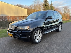 BMW X5 - 4.4i Executive / AUTOMAAT / NAVI / CRUISE / SCHUIFDAK