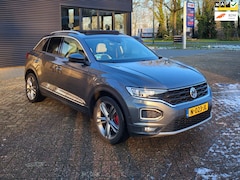 Volkswagen T-Roc - 2.0 TSI 4Motion Sport, Pano, Virtual, Carplay