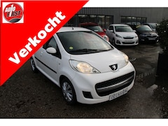 Peugeot 107 - 1.0-12V Urban Move