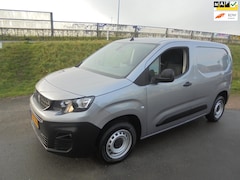 Peugeot Partner - partner 1.5 Blue Hdi 102pk 3-Zits airco trekhaak navigatie pdc