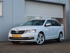 Skoda Octavia Combi - 1.0 TSI Greentech Style Business / LED / Sportstoelen / Eerste eigenaar