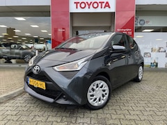 Toyota Aygo - 1.0 VVT-i x-play ltd | Achteruitrijcamera | Apple CarPlay Androi