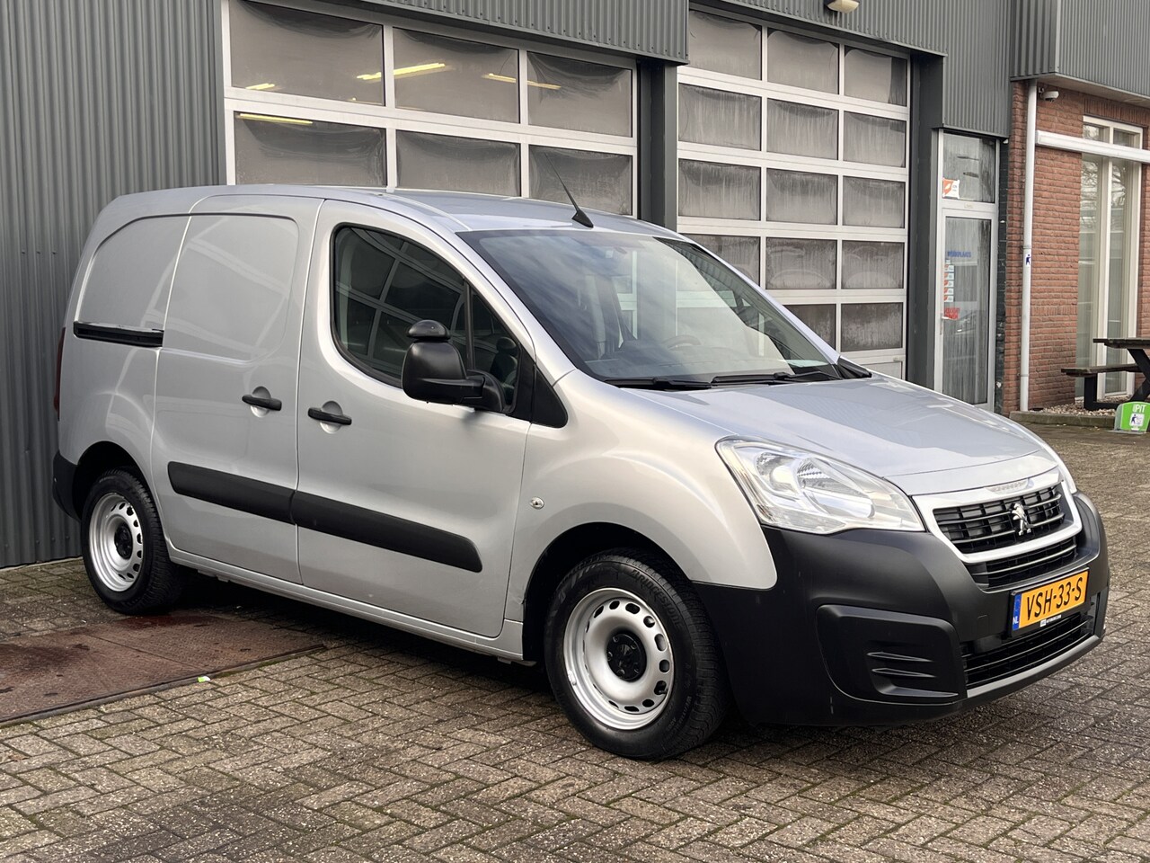 Peugeot Partner - 120 1.6 HDi 10x voorradig Marge Airco Btw / Bpm vij Cruise controle Parkeerhulp achter Nav - AutoWereld.nl