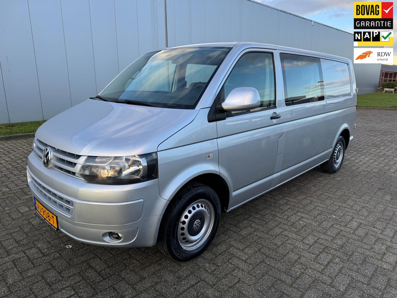 Volkswagen Transporter - 2.0 TDI L2H1 2.0 TDI L2H1 , Automaat, Dubbel cabine - AutoWereld.nl