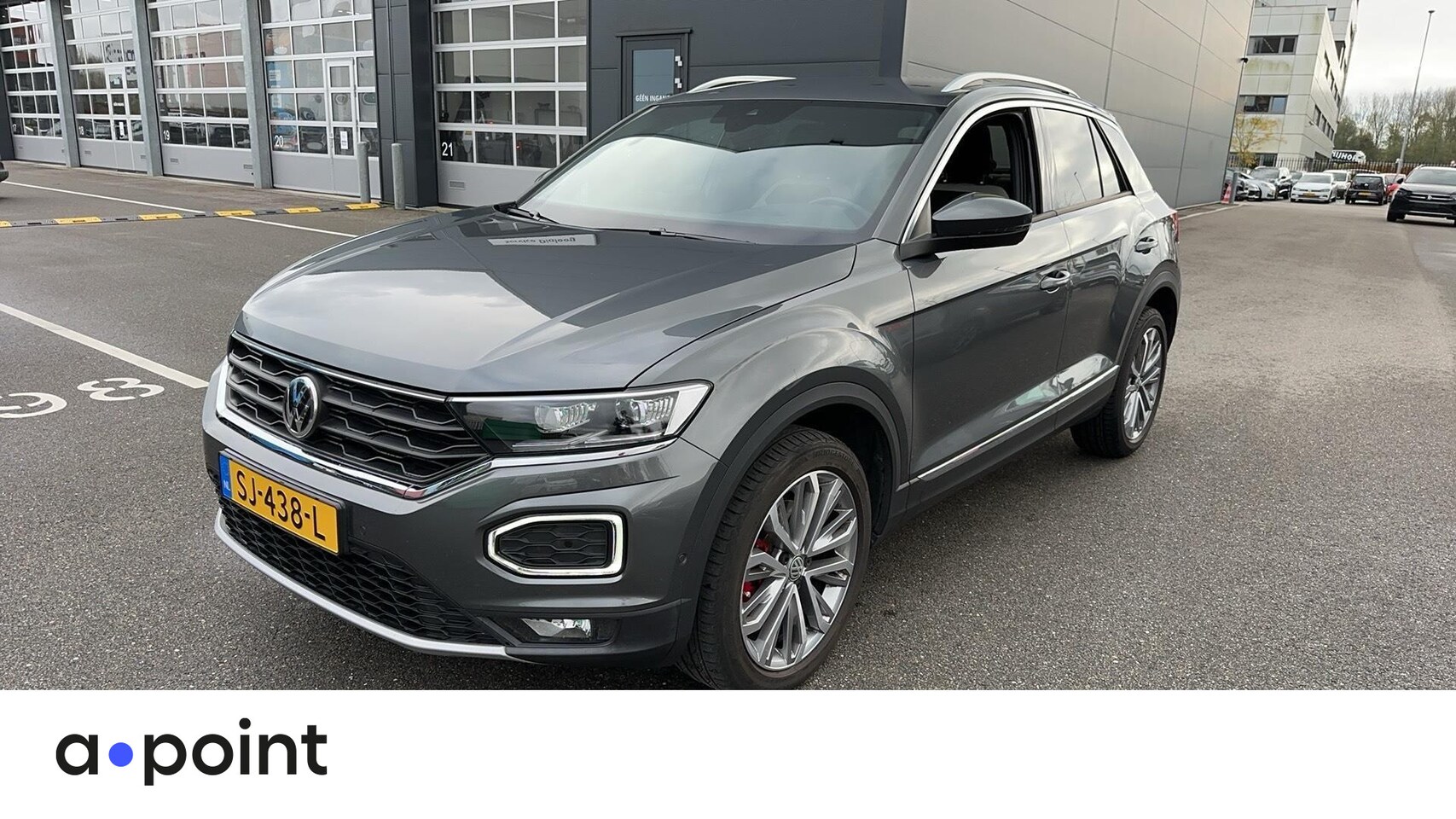 Volkswagen T-Roc - 1.5 TSI Sport 150PK DSG | GEEN import | Stoelverwarming | Navigatie | Full led | - AutoWereld.nl