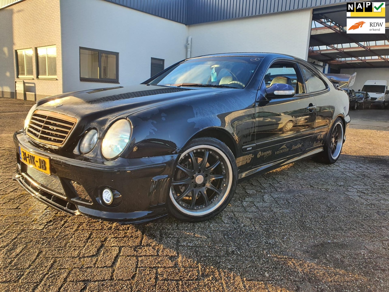 Mercedes-Benz CLK-klasse Coupé - 200 K. Avantgarde |BLIKVANGER|SPOILERPAKKET - AutoWereld.nl