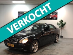 Mercedes-Benz C-klasse - 180 K. / AUT / Dakje / LM-V / Cruise / Trekhaak /