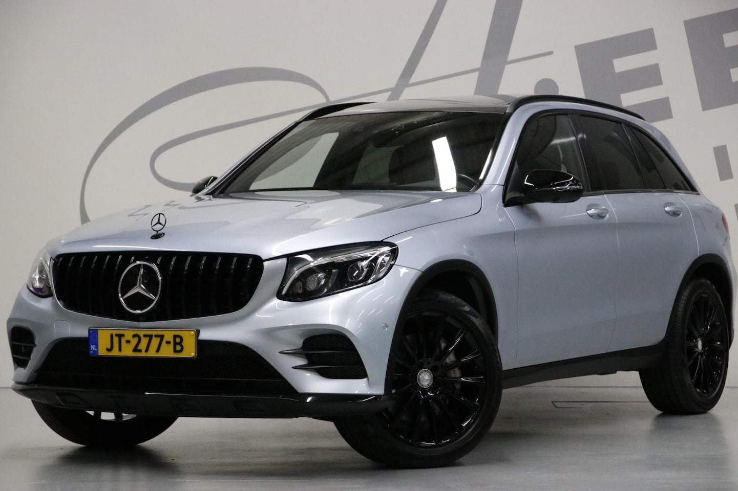 Mercedes-Benz GLC-klasse - 250 4MATIC Edition 1/ Designo/ Panoramadak/ Burmester - AutoWereld.nl