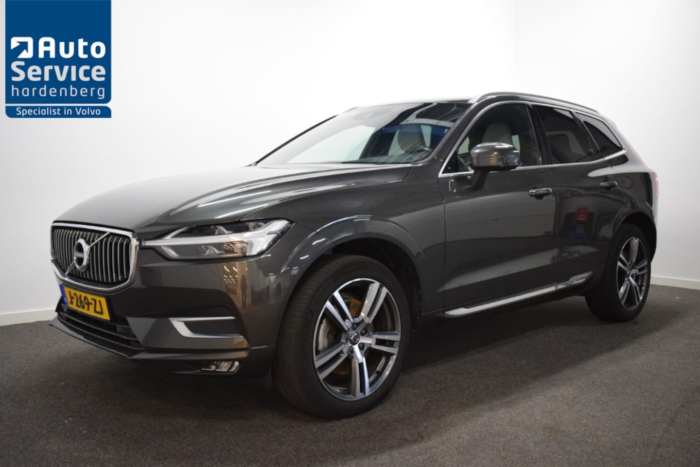 Volvo XC60 - 2.0 B5 250pk AUT8 Inscription Adapt. Cruise/ Camera/ Verw. stuurwiel, Stoelen en Voorruit - AutoWereld.nl