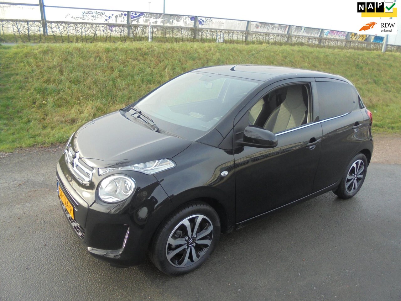 Citroën C1 - Citroen C1 1.0 Automaat airco lmv camera 59.000km - AutoWereld.nl