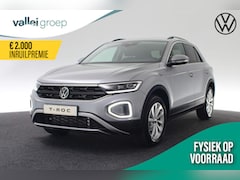 Volkswagen T-Roc - 1.5 TSI 150PK DSG Life Edition | Camera | IQ Light | ACC | Side Assist | Park Assist | 17