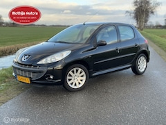 Peugeot 206 - 1.4 XS Climate + Cruise control 5 deurs Nieuwe APK