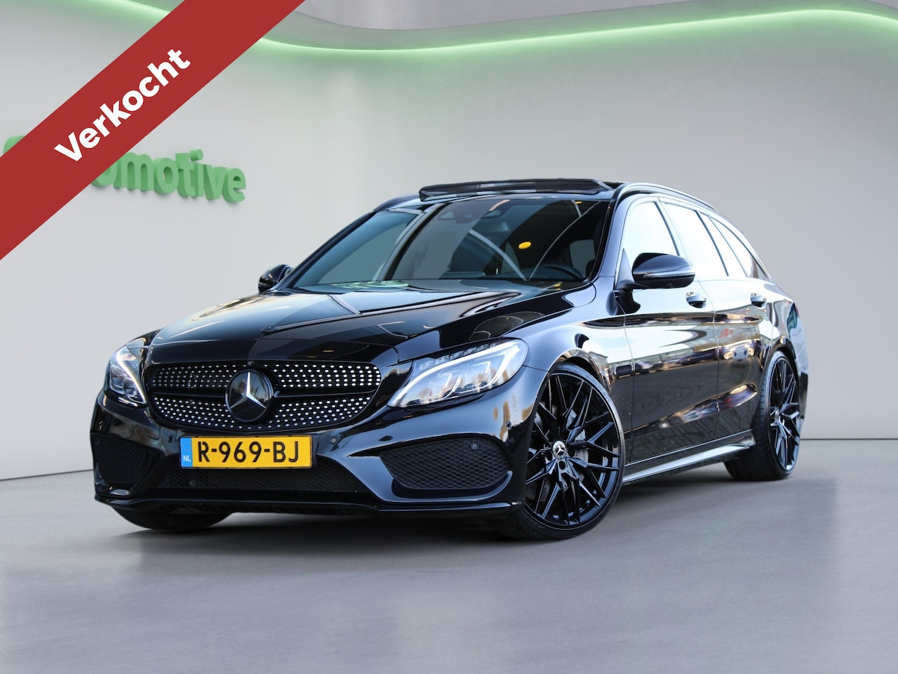 Mercedes-Benz C-klasse Estate - 450 AMG 4MATIC | VOL! | PANO | MEMORY | BURMESTER | 360 | HUD | STAGE 1 | KLEPPENSYSTEEM | - AutoWereld.nl