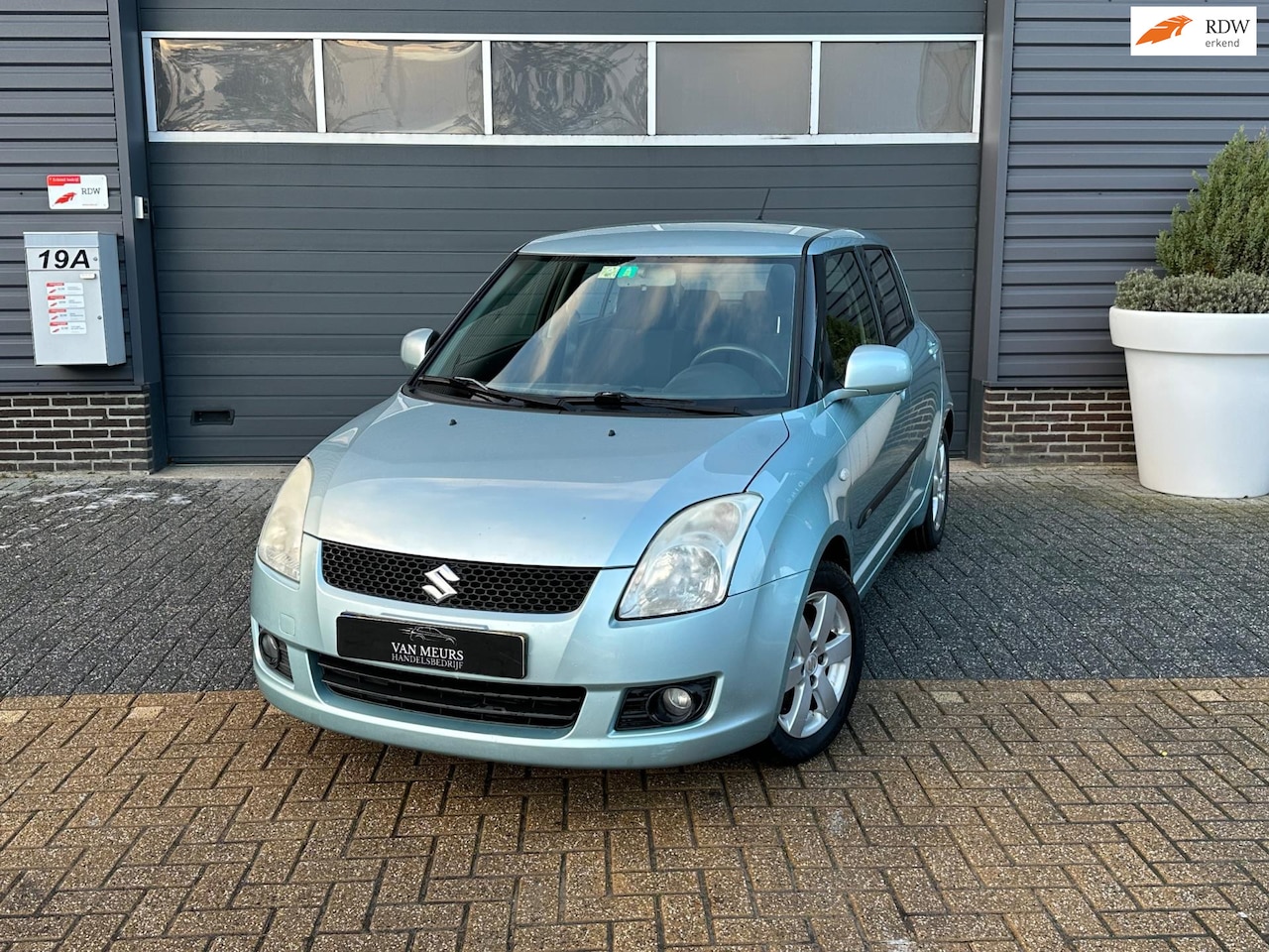 Suzuki Swift - 1.3 Shogun 1.3 Shogun, Airco, 5 deurs Apk 02-2025 - AutoWereld.nl