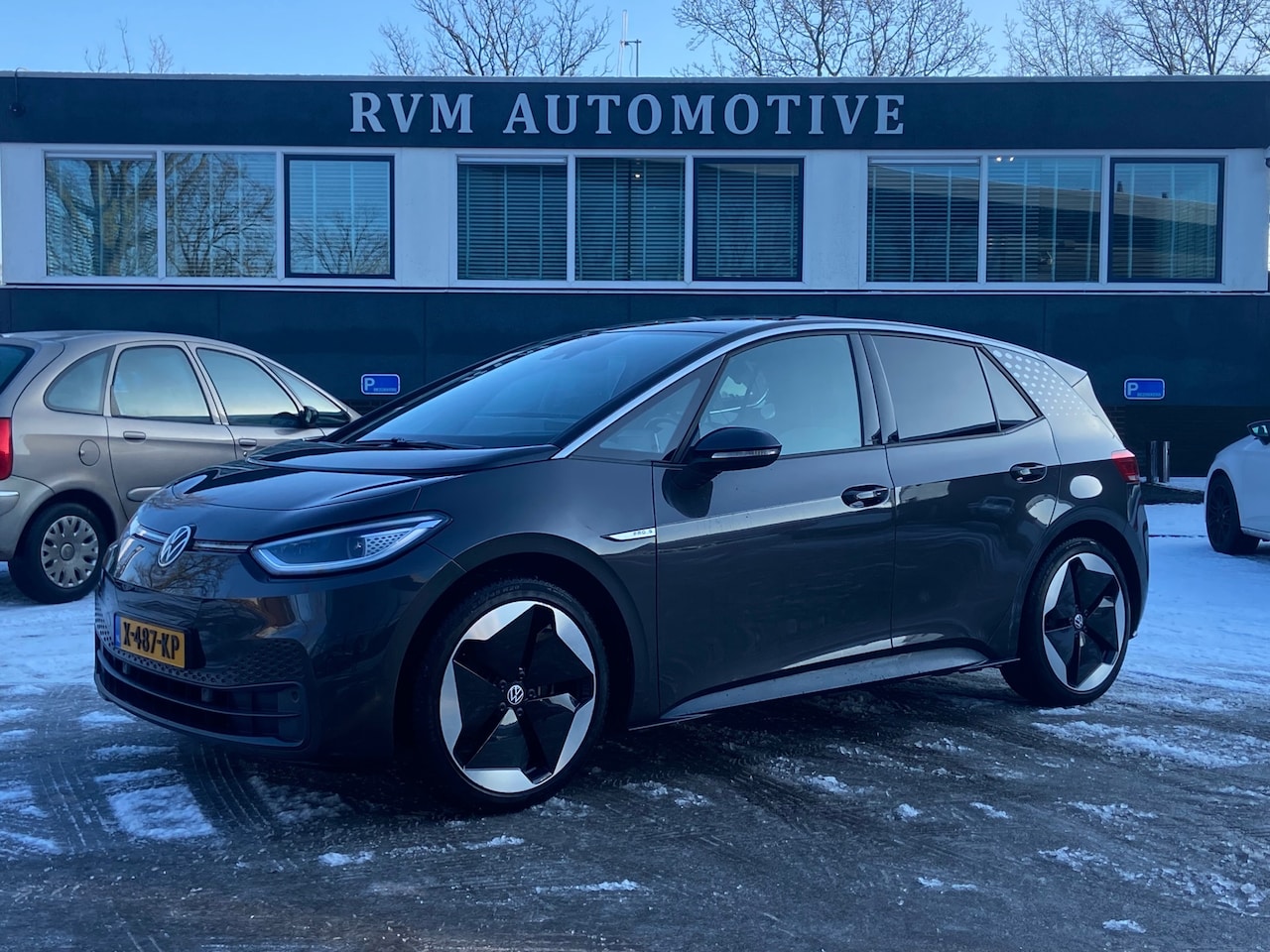 Volkswagen ID.3 - Pro S 77 kWh GROOT RIJBEREIK | RIJKLAARPRIJS incl. 12mnd BOVAG - AutoWereld.nl