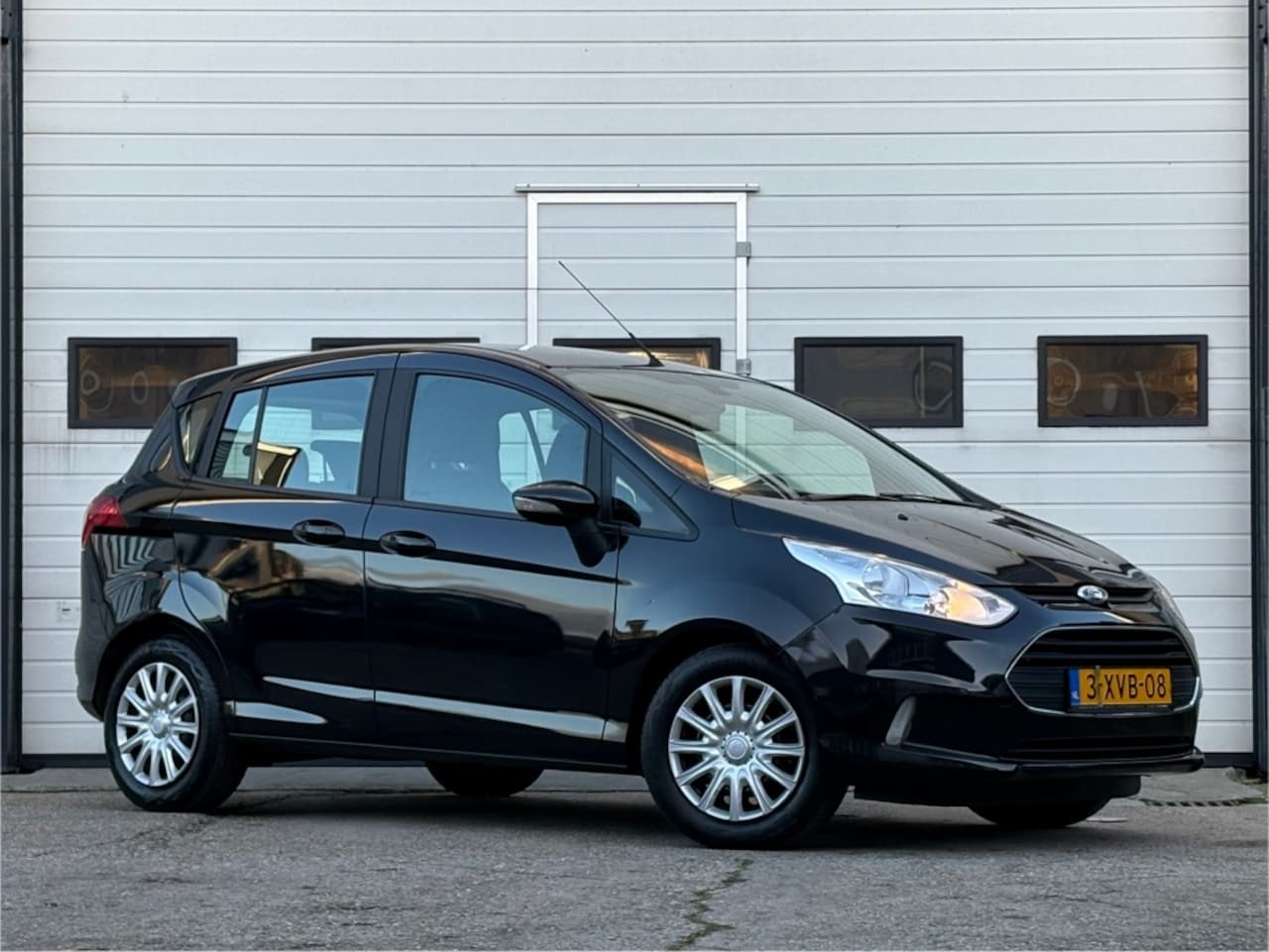 Ford B-Max - 1.0 EcoBoost Style Navigatie | Airco | Bluetooth - AutoWereld.nl