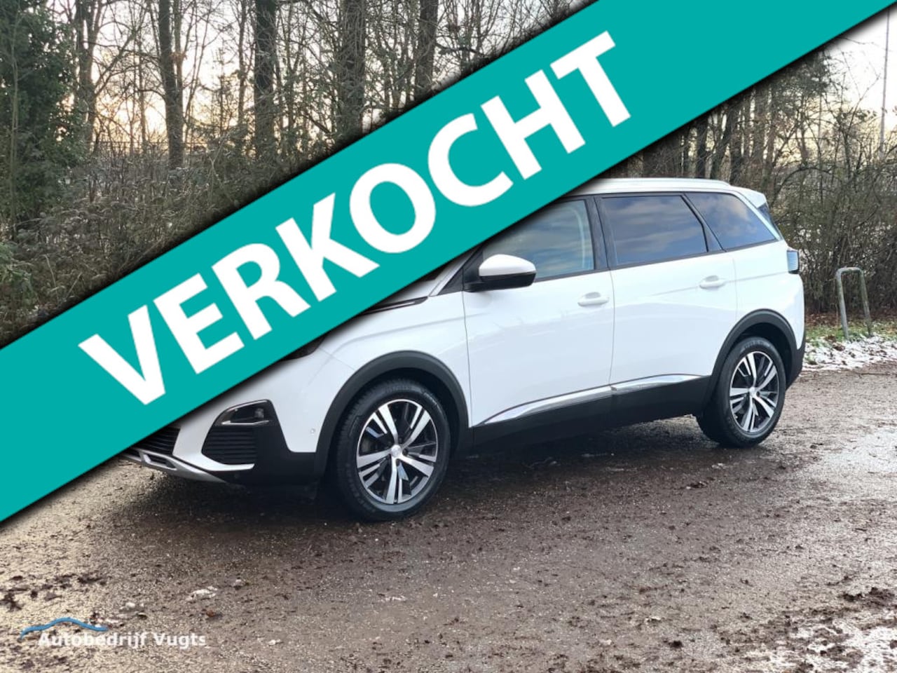 Peugeot 5008 - 1.2 PureTech Allure *7-PERSOONS*RIJKLAAR*NIEUWE DISTRIBUTIESET - AutoWereld.nl