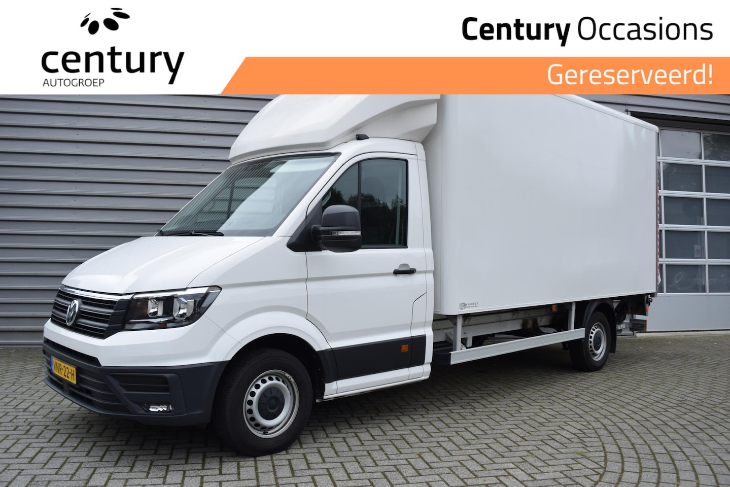 Volkswagen Crafter - 35 2.0 TDI 140Pk Automaat Comfortline / Euro 6 / Bakwagen / Laadklep / Zijdeur / Citybox - AutoWereld.nl