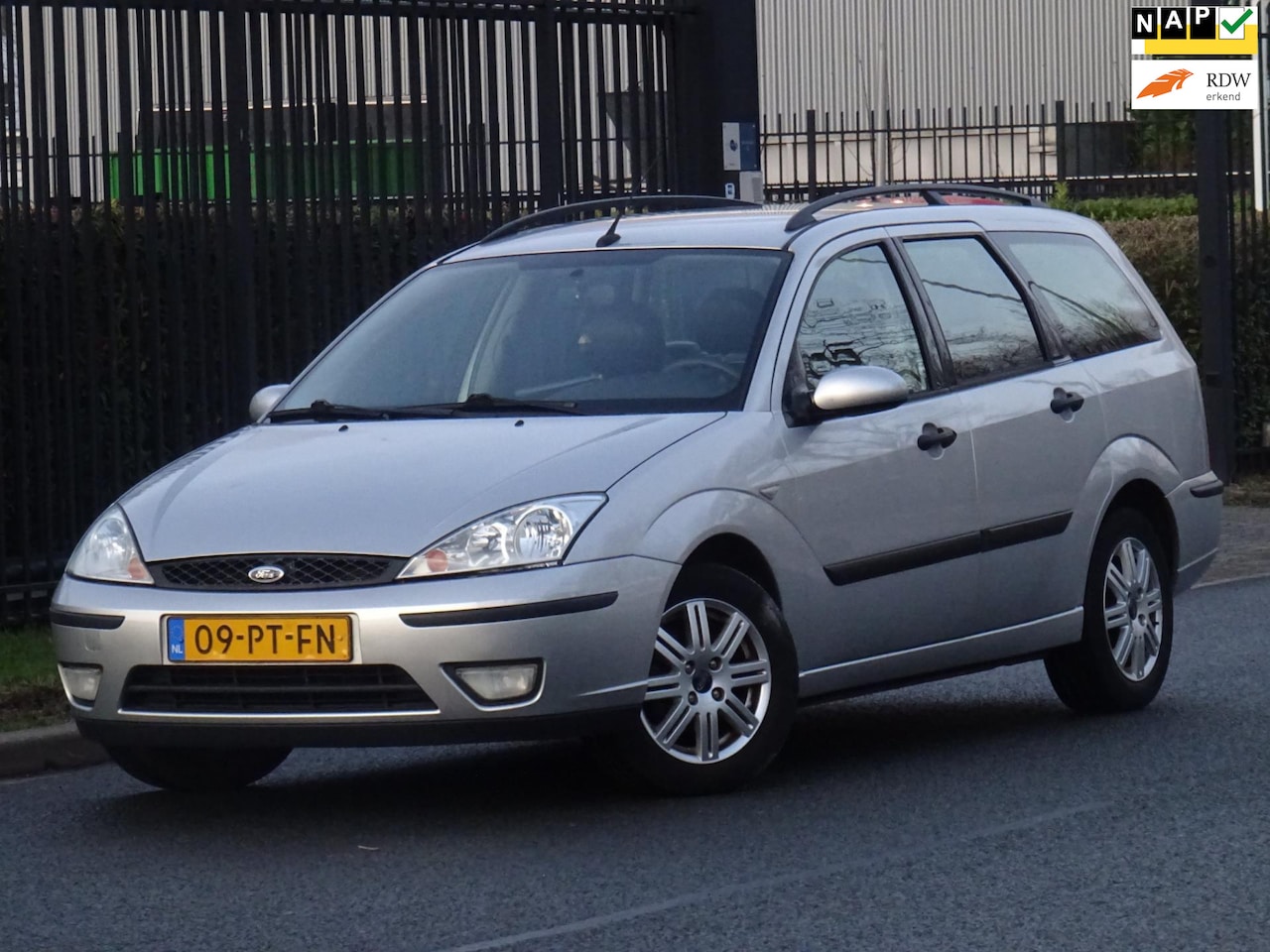 Ford Focus Wagon - 1.6-16V AUTOMAAT NAP/LEER/NAVI/APK 2026 - AutoWereld.nl