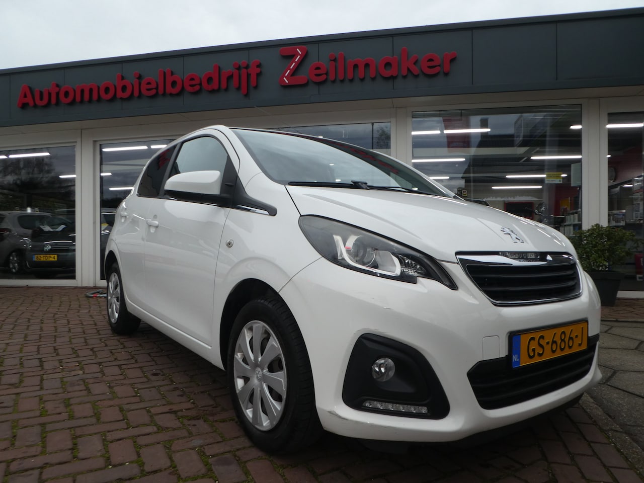 Peugeot 108 - 1.0 e-VTi Active Airco, Extra donker getint glas, chromen lijsten - AutoWereld.nl