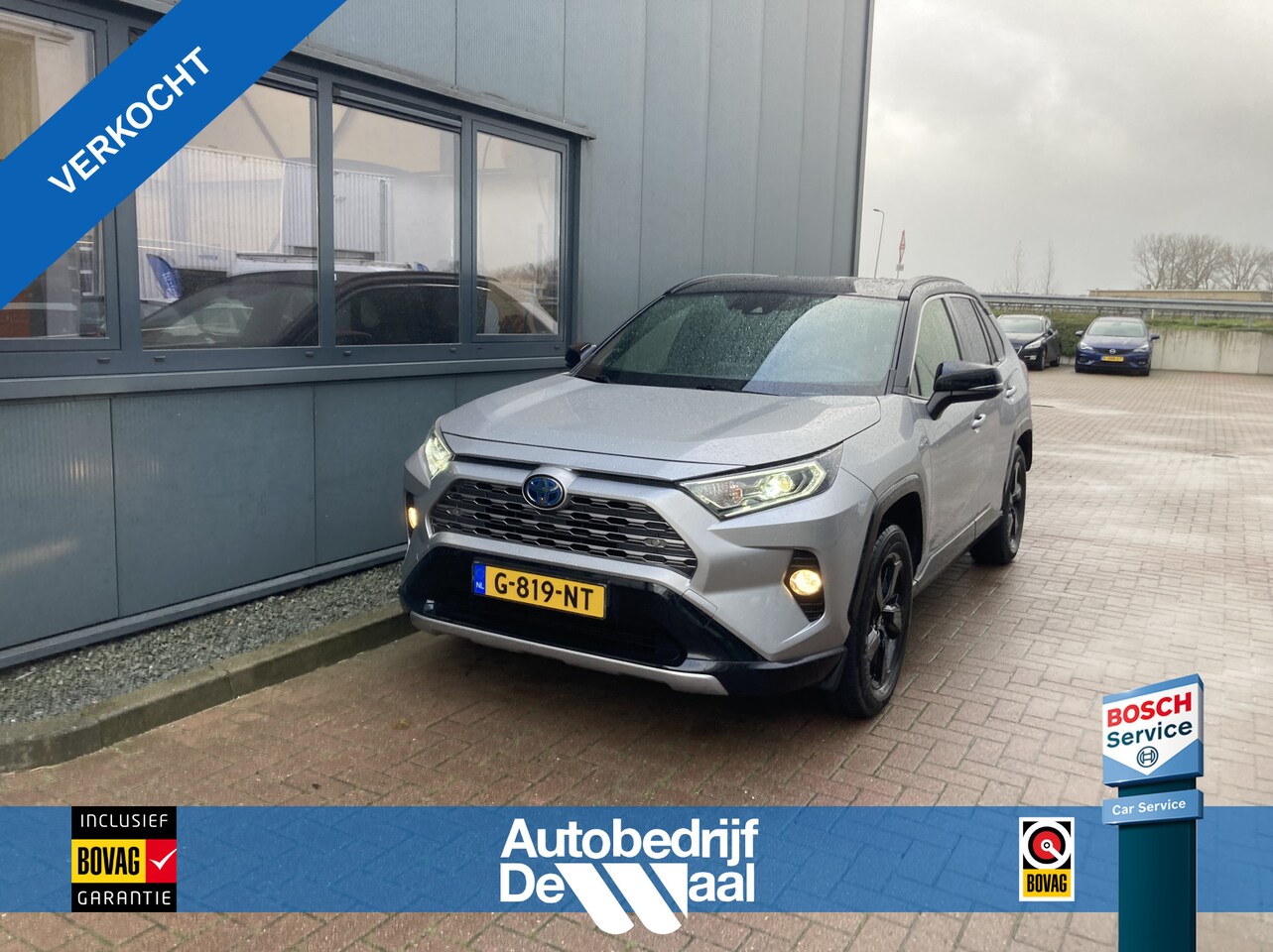 Toyota RAV4 - 2.5 Hybrid Automaat Bi-Tone LEDER/JBLAUDIO/CAMERA/PDC/TREKHAAK - AutoWereld.nl