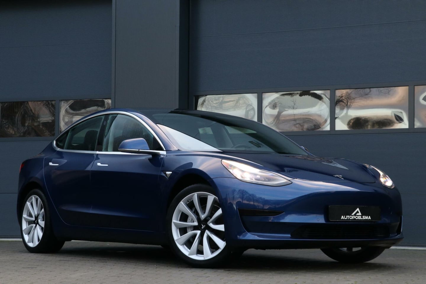 Tesla Model 3 - Standard RWD Plus 60 kWh Fullselfdriving Panodak 19Inch Velgen Leder 360Cam 25000KM BJ2019 - AutoWereld.nl