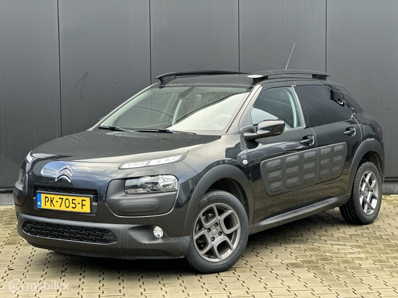 Citroën C4 Cactus - 1.2 PureTech Shine | CRUISE | CLIMA | - AutoWereld.nl