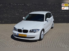 BMW 1-serie - 116i Business Line Sport