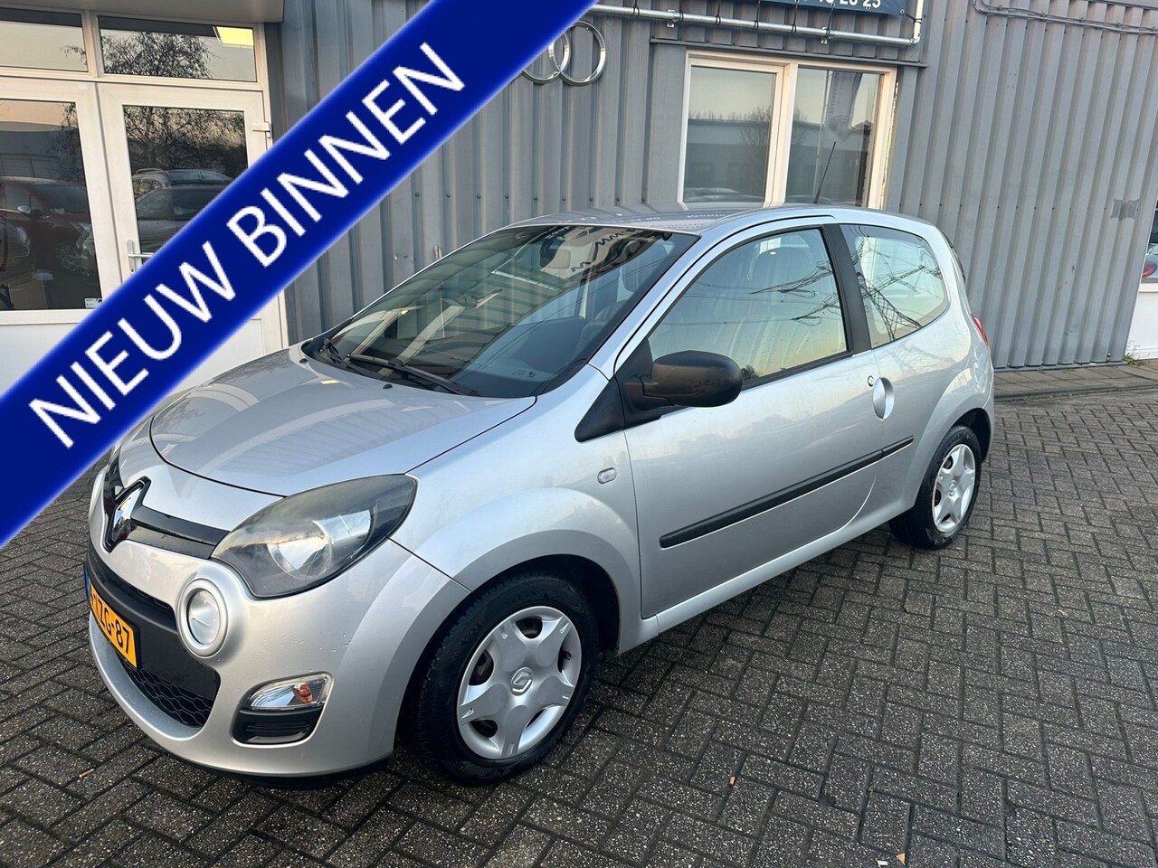 Renault Twingo - 1.2 16V Parisienne 1.2 16V Parisienne - AutoWereld.nl