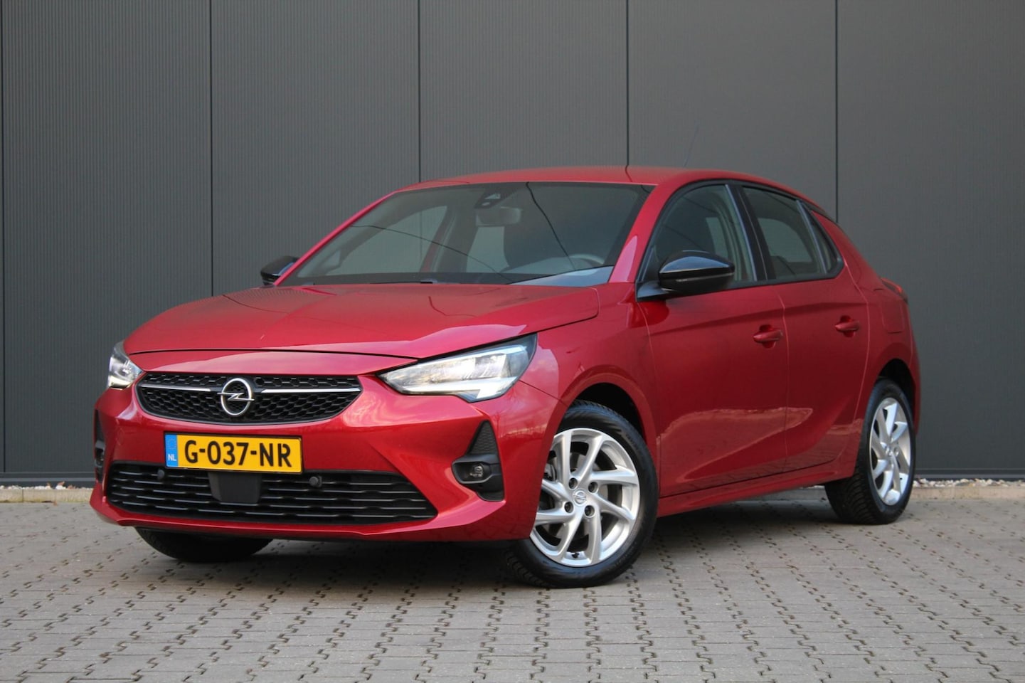 Opel Corsa - 1.2 GS Line | 101PK | LED | Airco | Cruise control | Apple carplay | PDC | NAP | APK | - AutoWereld.nl