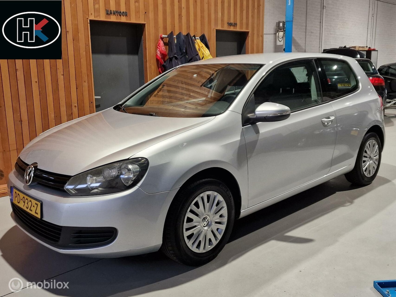 Volkswagen Golf - 5 3-deurs 1.4 80pk Easyline Airco Navigatie - AutoWereld.nl