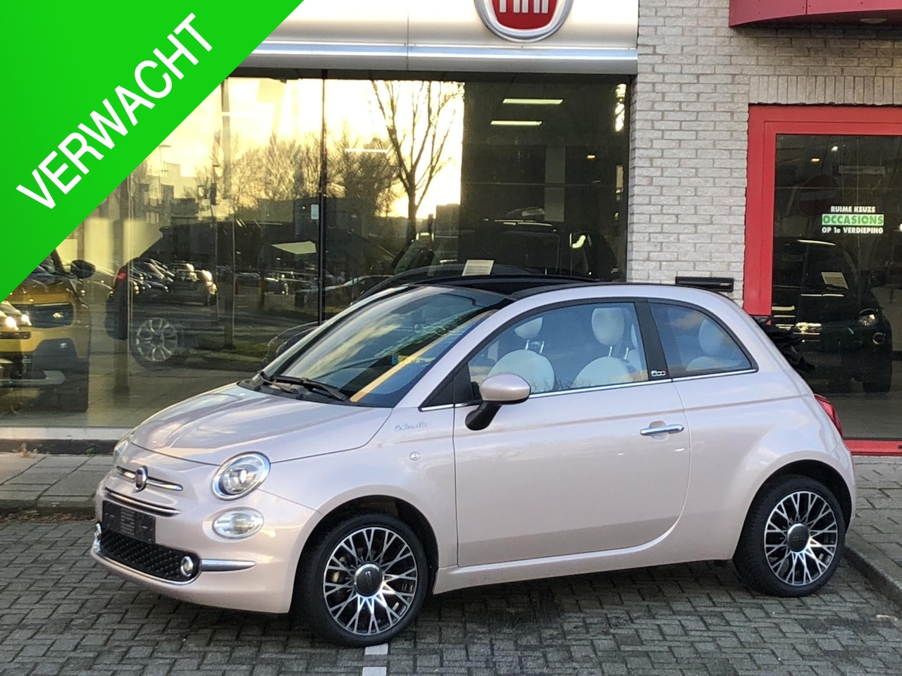 Fiat 500 C - 1.0 Hybrid Dolcevita 1.0 Hybrid Dolcevita - AutoWereld.nl