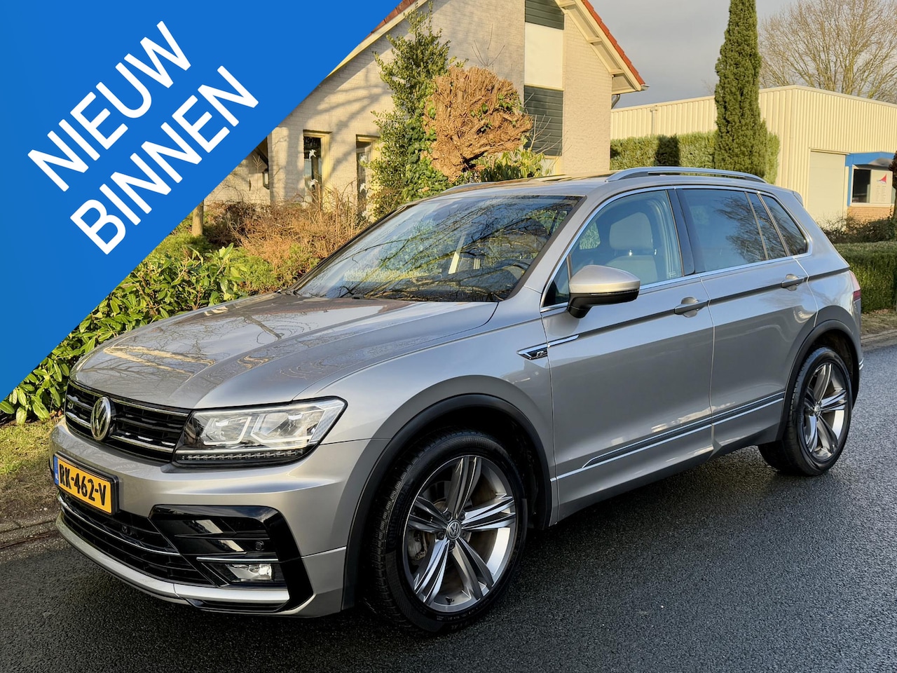 Volkswagen Tiguan - 1.4 TSI 150PK DSG R-Line 2018 Pano•Trekhaak - AutoWereld.nl